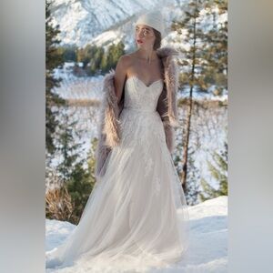 Watters Geranium Strapless Wedding Dress